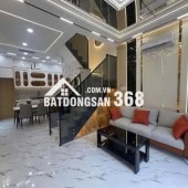 NHÀ HẺM XE HƠI -  TRUNG TÂM HẠNH THÔNG GIÁP SÂN BAY  - 30M2 - 5.18 TỶ